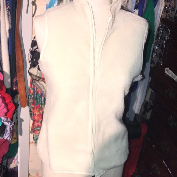 Talbots Jackets & Blazers - Nwt Talbots Sherpa Vest Small Petite zippered